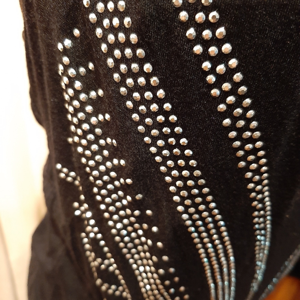 Threads studded tank top - Picture 6 of 6